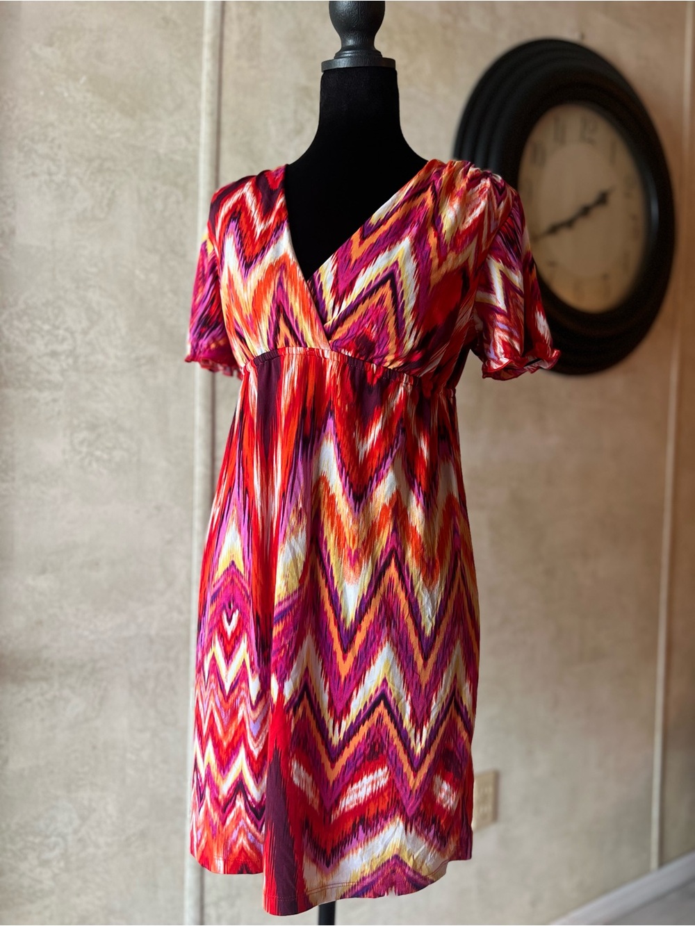 Sweet Storm Red Multi Chevron V-Neck Short Sleeve Dress